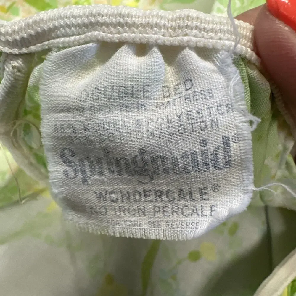 Springmaid Wondercale Queen Sheet Set With Pillow Cases Green Daisy Ruffled